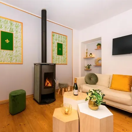 Appartement Zythogite 9 Personnes, Jardin, Bbq Tintigny