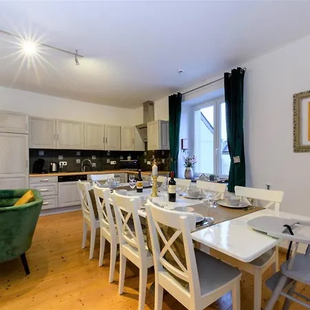 Zythogite 9 Personnes, Jardin, Bbq