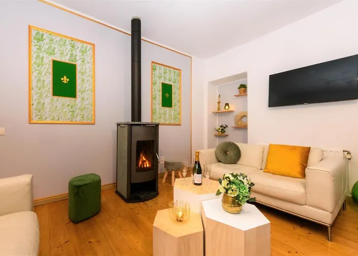 Апартаменты Zythogite 9 Personnes, Jardin, Bbq Tintigny